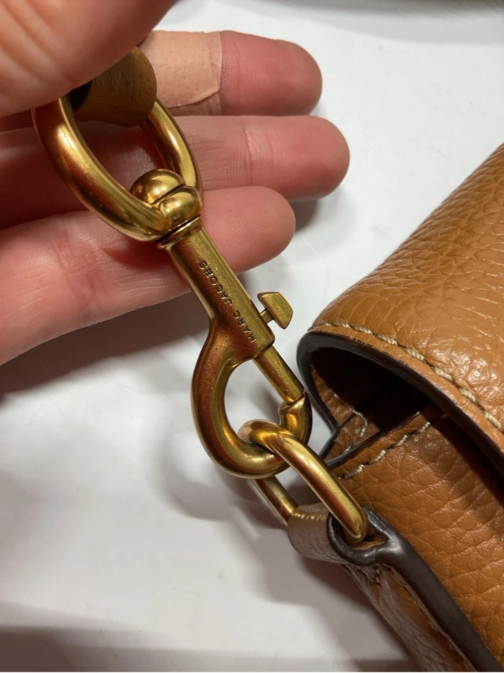 Marc Jacobs Tan Pebbled Leather Crossbody with Red and Green Striped Strap - Picture 5 of 12